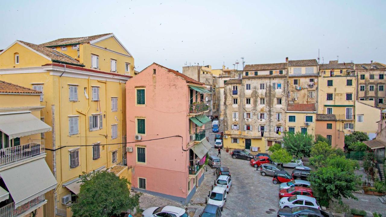 Heart-Warming Eleni Apartment In Corfu Town Eksteriør bilde