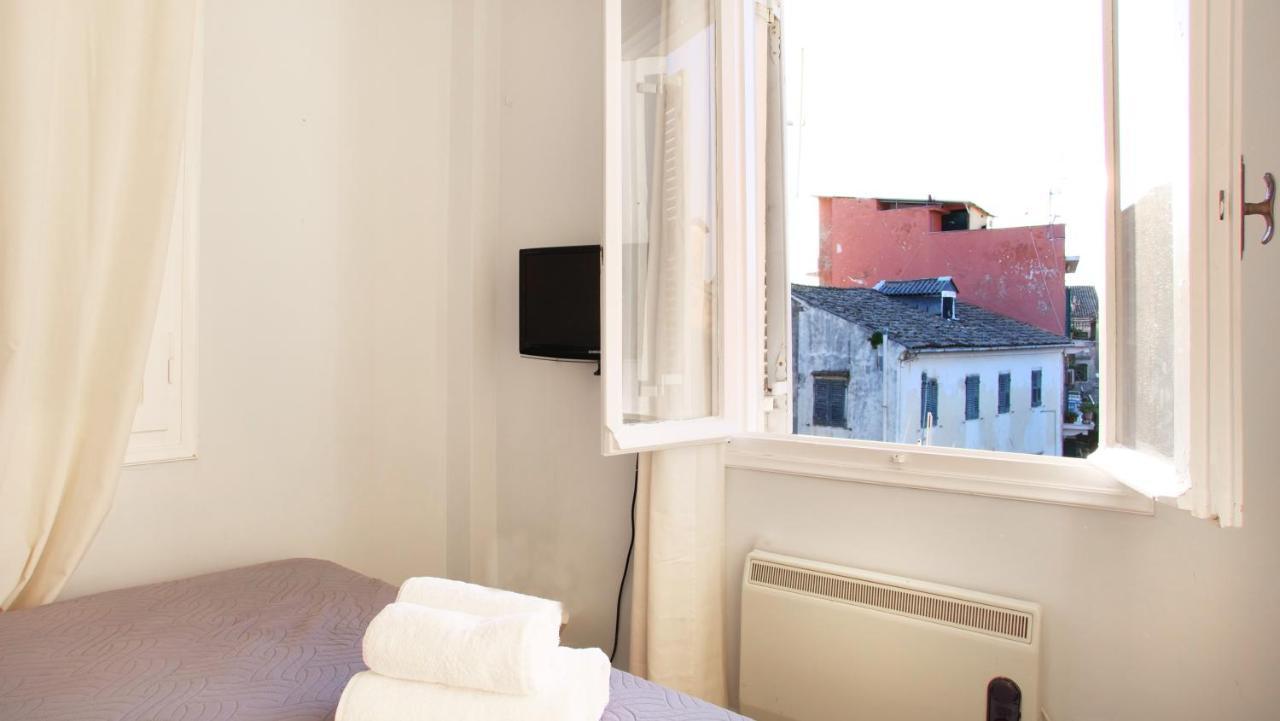 Heart-Warming Eleni Apartment In Corfu Town Eksteriør bilde