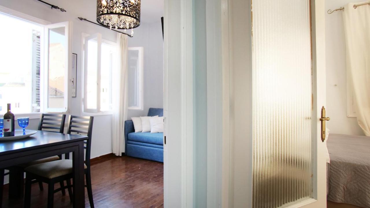 Heart-Warming Eleni Apartment In Corfu Town Eksteriør bilde